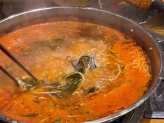 -亮欢寨酸汤鱼(沙冲路店)