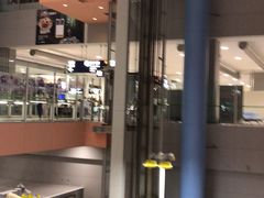 -关西国际机场直营免税店
