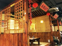 大堂-状元阁烧烤(群力店)