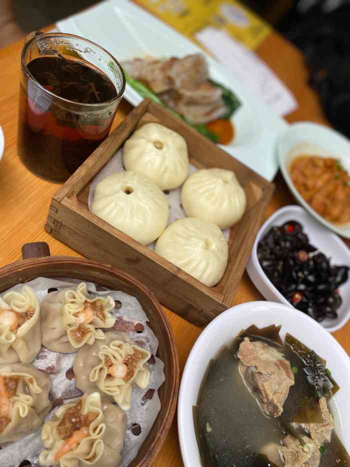 食膳包子铺(烈士公园店)-"周末大家庭在烈士公园聚会,下午闲着没事的.