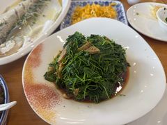 -品鲜村农家菜·阳澄湖大闸蟹(总店)