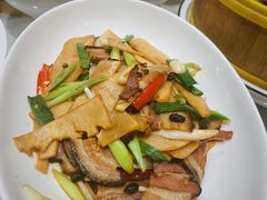 -青岛蓝海大饭店·渔歌舫餐厅(崂山店)