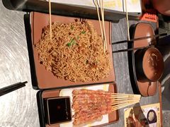 -威记烧嘢·南宁烧烤·超级生牛(绿地店)