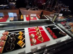 -Salon de The de Joel Robuchon(外滩18号店)