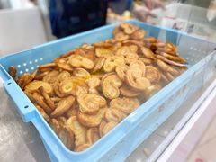 小蝴蝶酥-上海哈尔滨食品厂(淮海中路店)