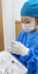 -靓芙泉专研痘痘肌