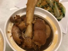 三美猪大支骨-三美肉骨茶(柏威年广场店)