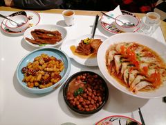 -新白鹿餐厅(第一百货店)
