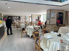 大堂-好兄弟郭巨海鲜(天一阁店)