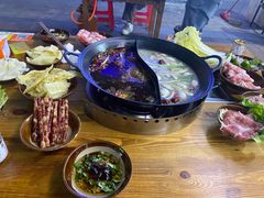 -乖嬢嬢重庆老火锅(南联店)