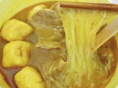 油豆腐牛肉粉丝汤（咖喱）-小杨生煎(南京东路食品一店)