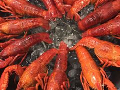 -虾弄弄海派小龙虾·牛羊蝎子火锅