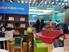 -Swim斯卫姆国际儿童游泳中心(红博中央公园店)