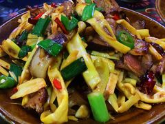 春笋腊肉-苗湘食府(十年店)