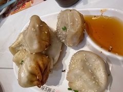 -小杨生煎(白玉兰广场店)