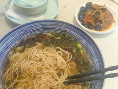 -泓历皇朝酒店(东亭店)