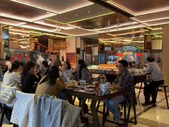 -大中华希尔顿酒店-念自助餐·嗨啤·小龙虾