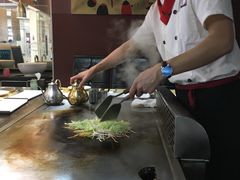 -利昂法式铁板主题餐厅(新奥购物中心店)