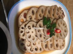-山城外·非遗酸菜鱼(新都汇融店)
