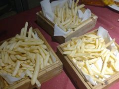 -Geneva日内瓦餐厅(西郊宝成花苑店)