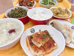 -武汉大学留学生食堂