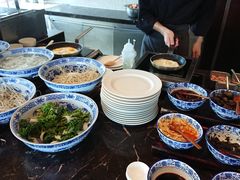 -上海龙之梦万丽酒店