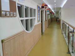 -哲学苑亲子园·早教婴儿托育·婴儿游泳(颐龙湾店)