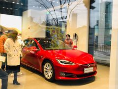 -TESLA 特斯拉(上海太古汇体验店)