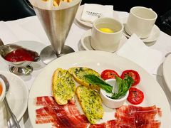 -MORTON'S 莫尔顿牛排坊(北京丽晶酒店)