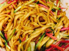 -黑八私房老北京炸酱面