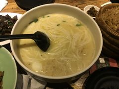 传统过桥米线之秀才米线-茶花妹子云南餐厅(北大店)