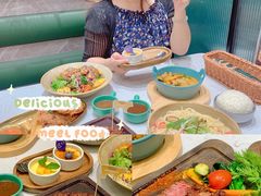 -西语·炭烧牛排(卓越中寰店)