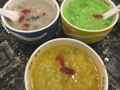 -强氏喜阿婆粥饼店(大众街店)