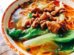 麻辣肥肠面-天府面庄(天平路店)