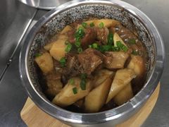 石锅山药焖牛腩-九毛九西北菜(百信广场店)