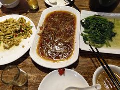 -巴土人家恩施菜馆(古德寺店)