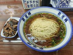 -聚笼鲜美食(凤凰街店)