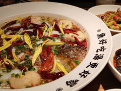 -江渔儿酸菜鱼(万科东荟城店)