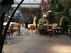 -桉树林A coffee 森林餐厅(三圣乡店)