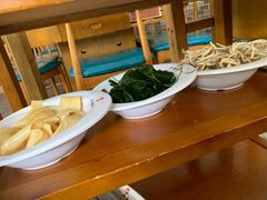 -小牛叔鲜切牛肉·火锅·烤肉自助(公济桥路店)