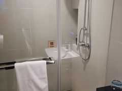 -汉庭优佳酒店(深圳宝安万达广场店)