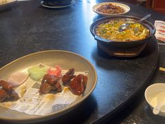-蝴蝶里·粤菜·点心(滨江龙湖店)