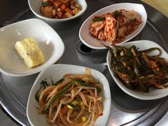 -牛信亭韩国料理·炭火烤肉(紫藤路店)