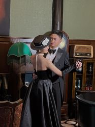 -乐派诗婚纱摄影