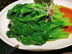 -喜鹊愉家酒店(郑州曼哈顿博览中心地铁站店)