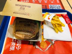 双层天椒皇堡-汉堡王(新城吾悦广场店)