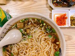 -初湘记湖南米粉(丁豪广场店)