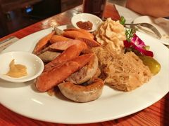 -宝莱纳啤酒花园餐厅PAULANER BRAUHAUS Nanjing(广州路店)