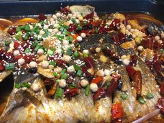 -小小河边鱼(天润城店)