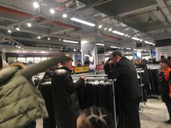 -五环Outlets(高新工厂店)